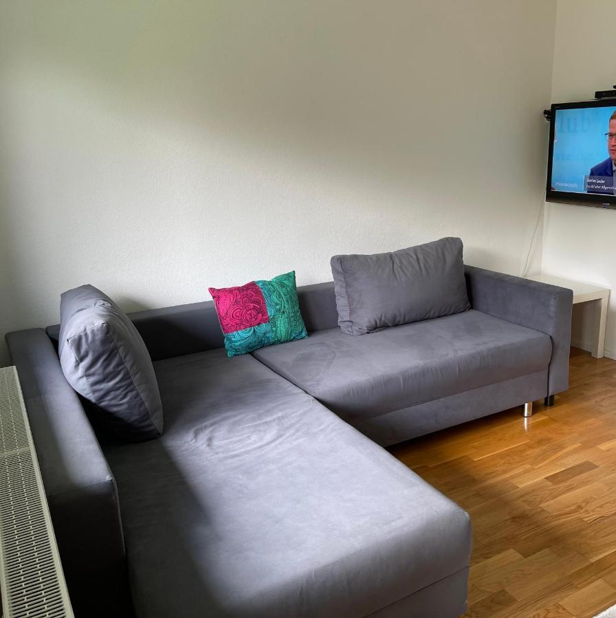 In Ruhiger Siedlung Mit Stellplatz Apartment Landshut