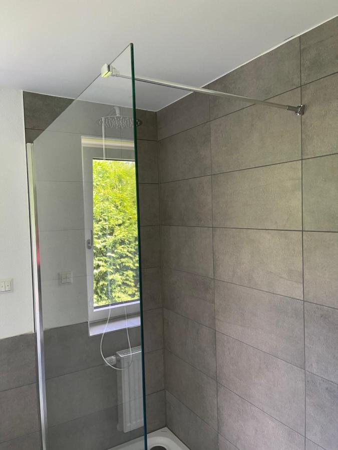 Apartment In Ruhiger Siedlung Mit Stellplatz