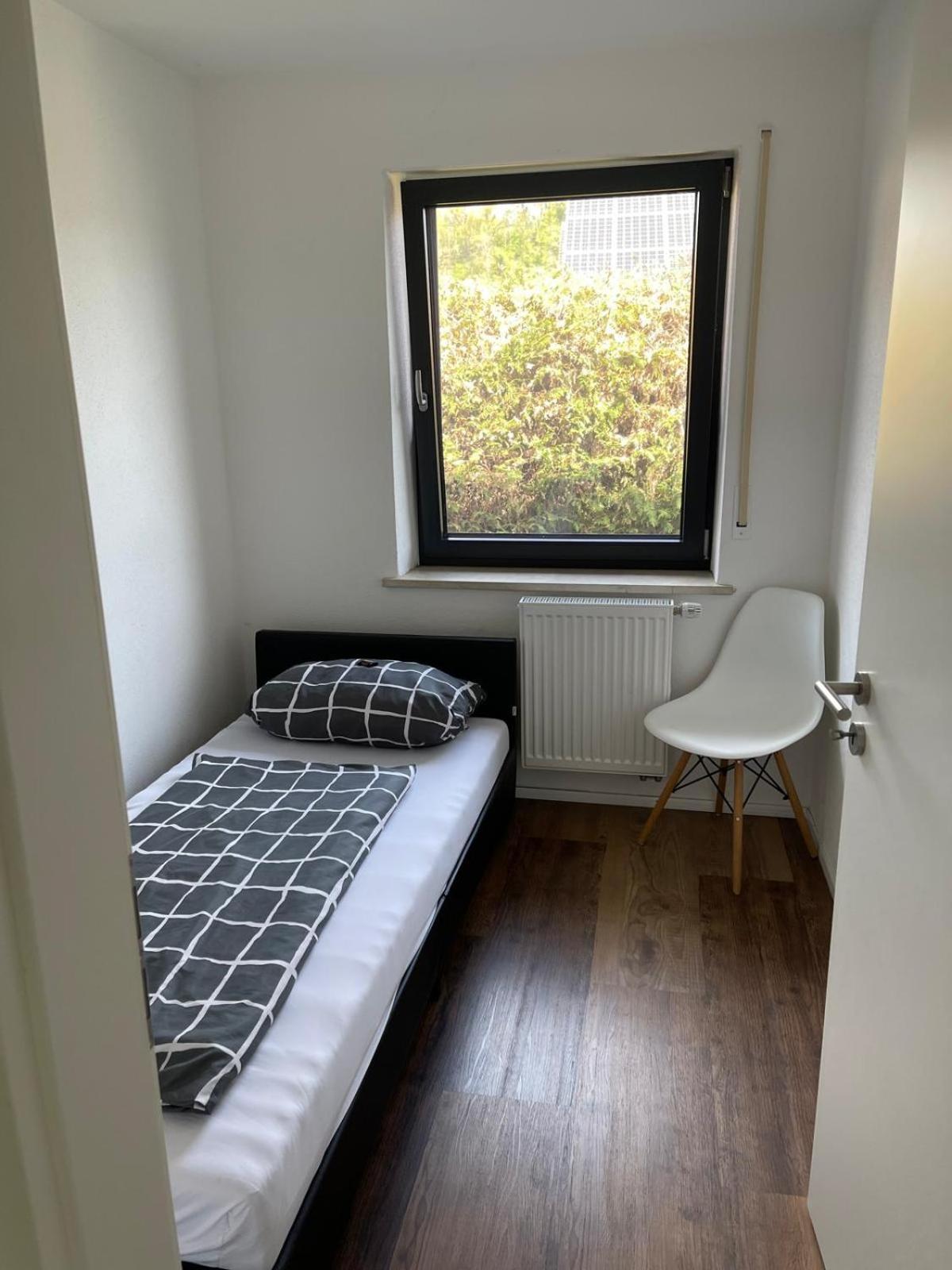 Apartment In Ruhiger Siedlung Mit Stellplatz *